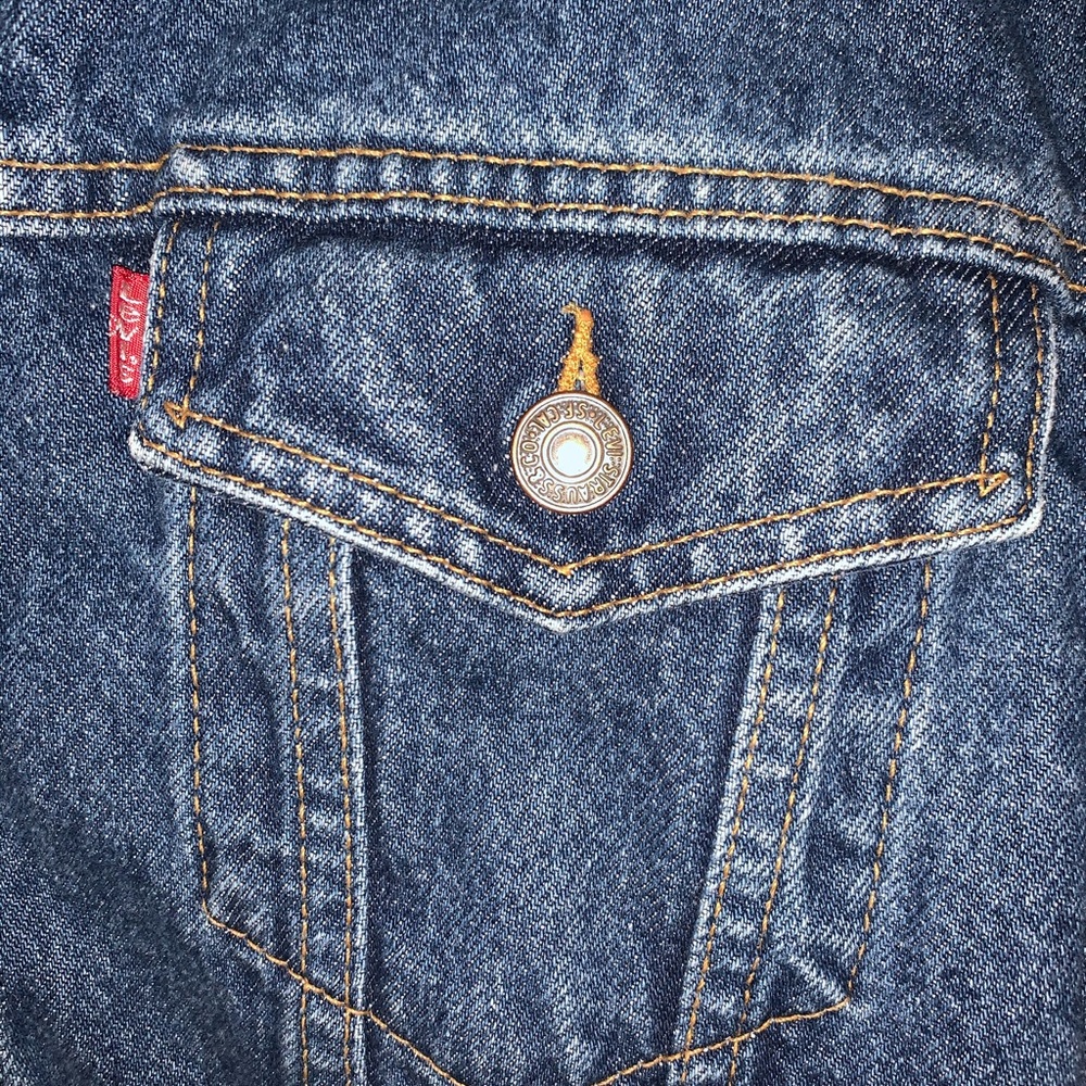 Levi’s jacket - Picture 2 of 4